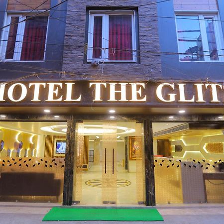 Hotel Glitz - Walk In From New Delhi Railway Station 외부 사진